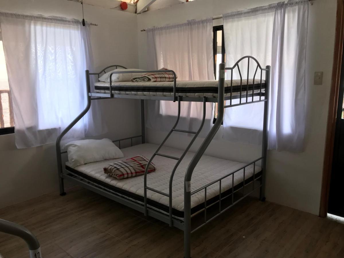 Hostel Lions Mambajao Zewnętrze zdjęcie