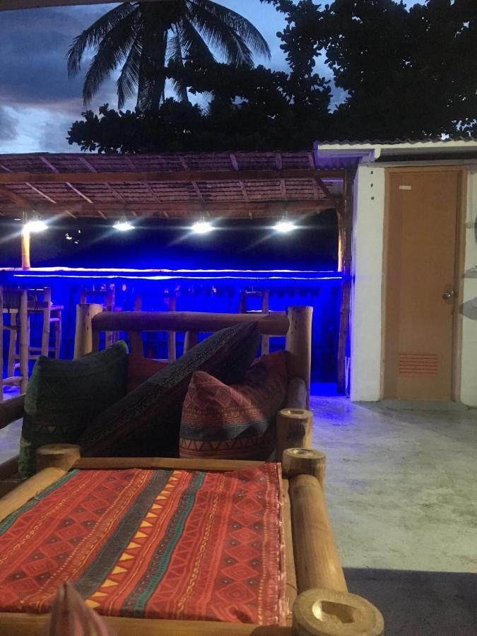 Hostel Lions Mambajao Zewnętrze zdjęcie
